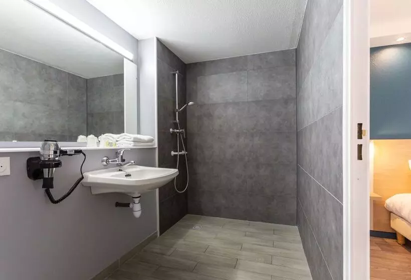 호텔 Kyriad Issoudun