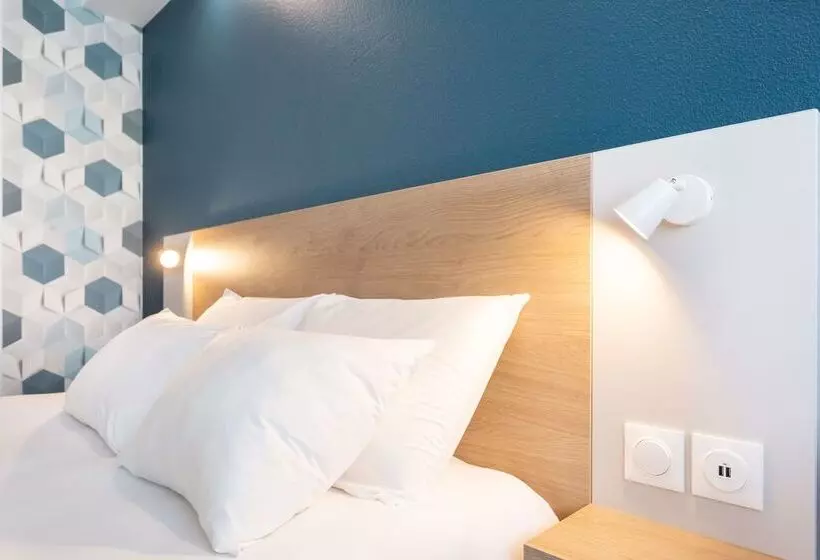 호텔 Kyriad Issoudun