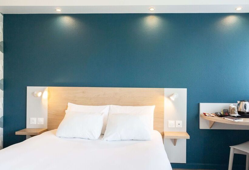 هتل Kyriad Issoudun