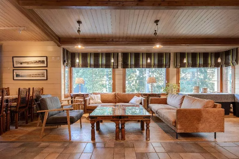 Lapland Hotels Ounasvaara Chalets