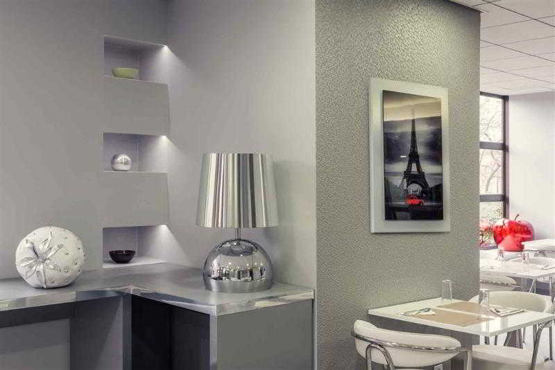 هتل Mercure Cergypontoise Centre