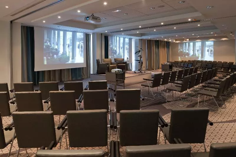 בית מלון כפרי Pullman Toulouse Centre Ramblas