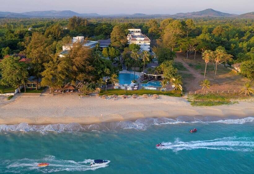 Novotel Rayong Rim Pae Resort