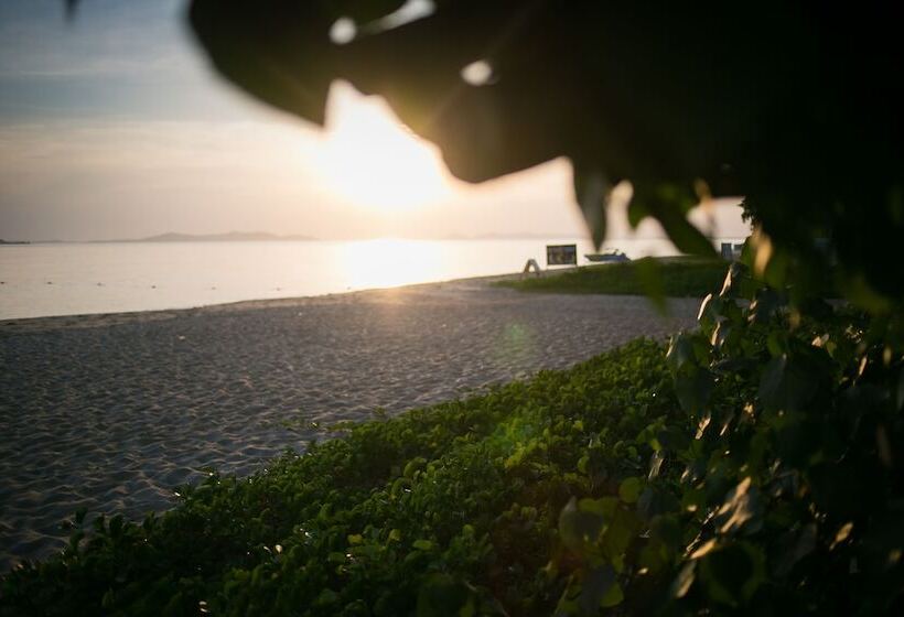 Novotel Rayong Rim Pae Resort