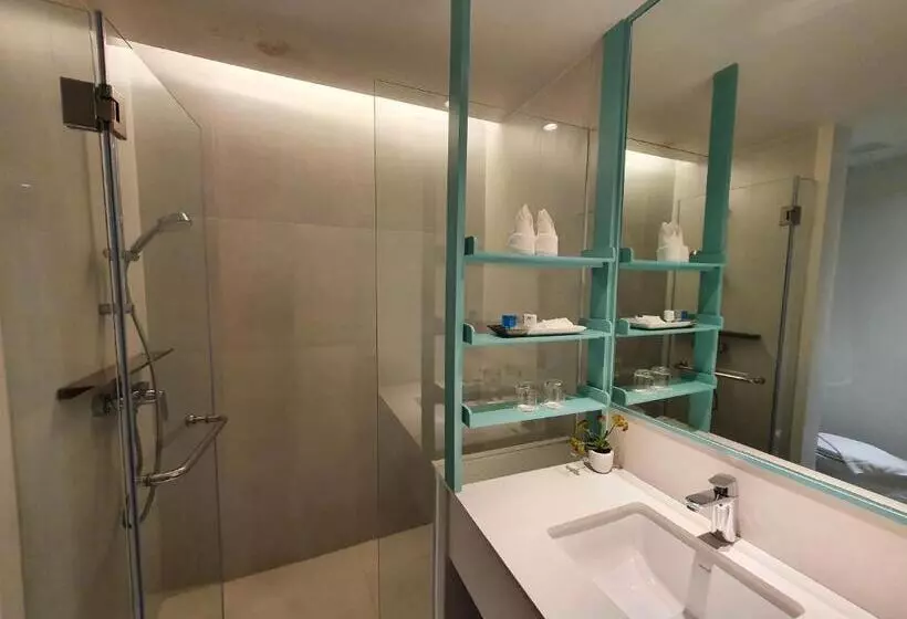 Novotel Rayong Rim Pae Resort