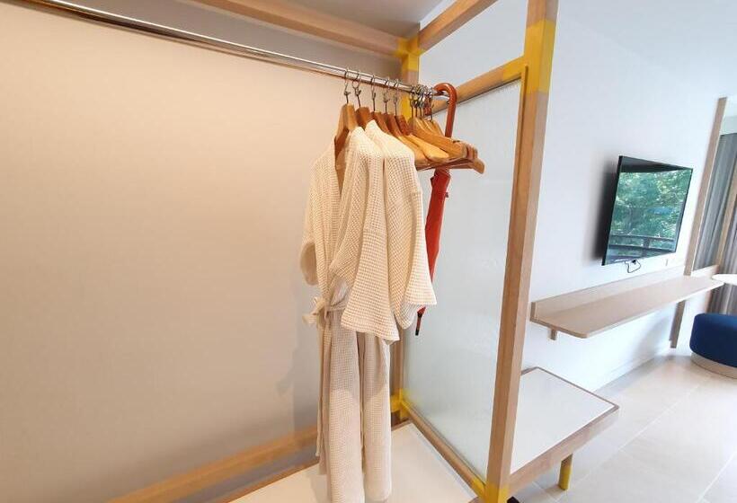 Novotel Rayong Rim Pae Resort