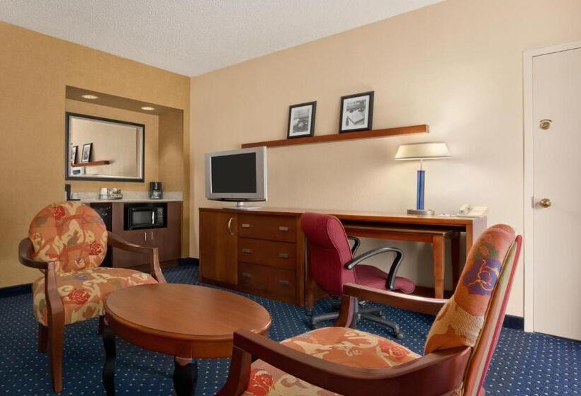 호텔 Baymont By Wyndham Columbia Northwest