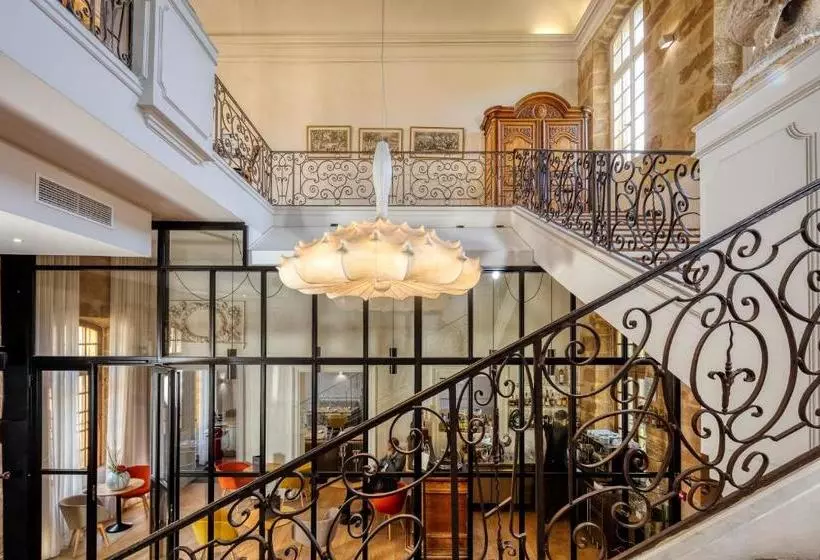 酒店 Château De La Pioline