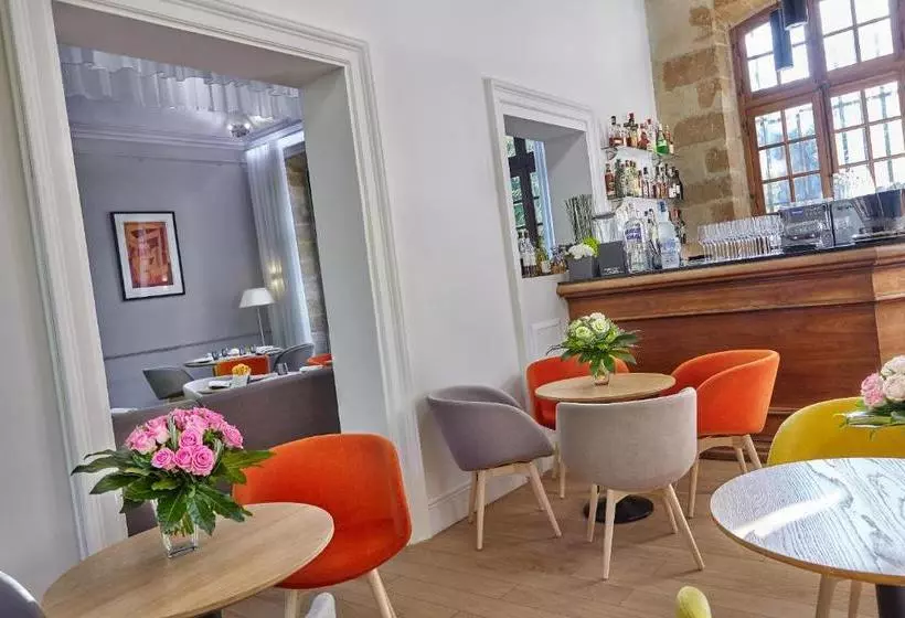 酒店 Château De La Pioline