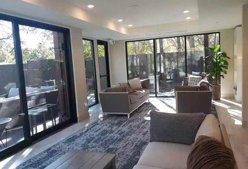 酒店 Cliffrose Springdale, Curio Collection By Hilton