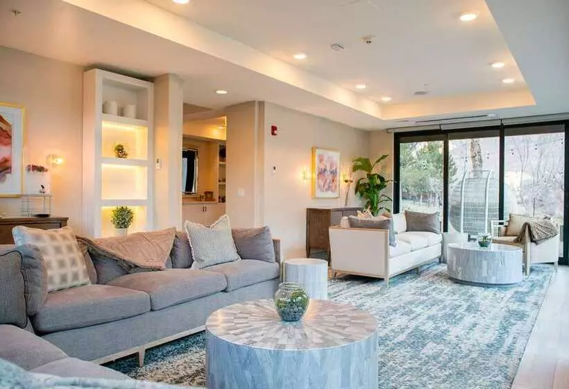 酒店 Cliffrose Springdale, Curio Collection By Hilton