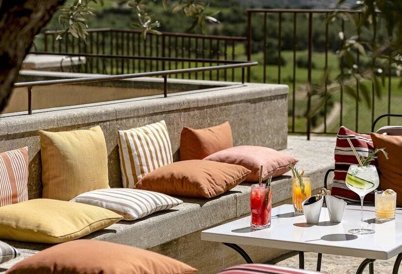 فندق Crillon Le Brave