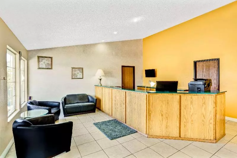 בית מלון כפרי Days Inn By Wyndham Carson City