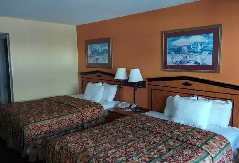 酒店 Days Inn By Wyndham Myrtle Beachbeach Front