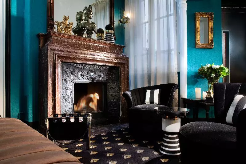 ホテル & Spa De Latour Maubourg