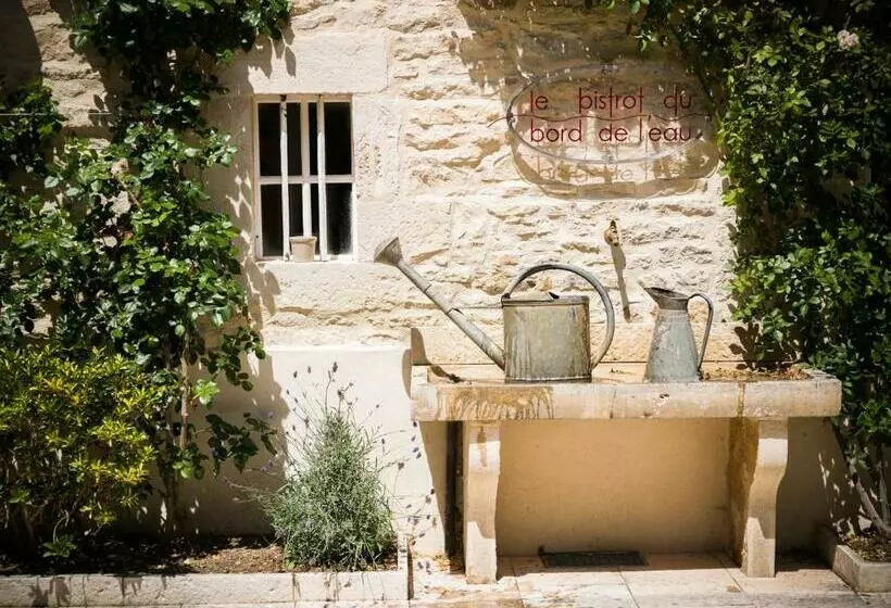 Отель Hostellerie De Levernois