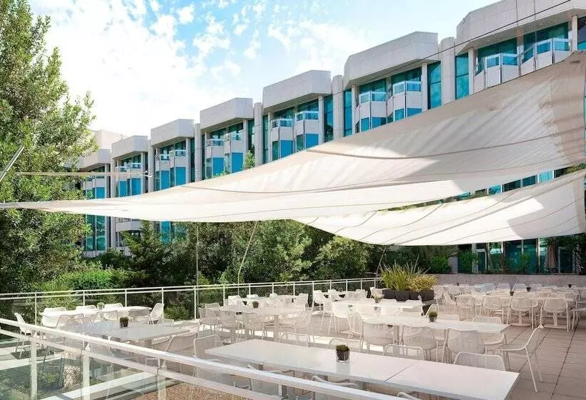 Отель Jw Marriott Cannes