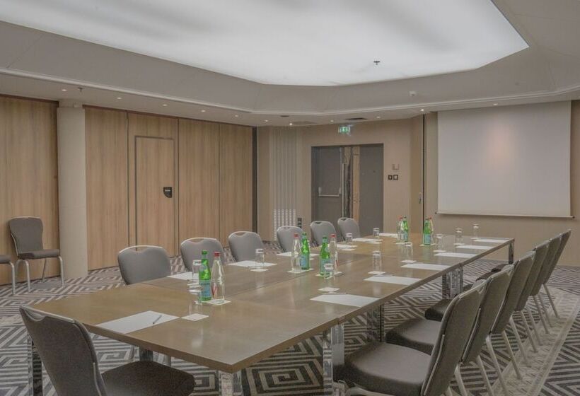 هتل Jw Marriott Cannes