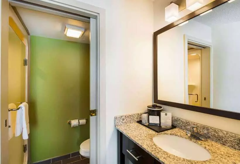 Отель Quality Inn