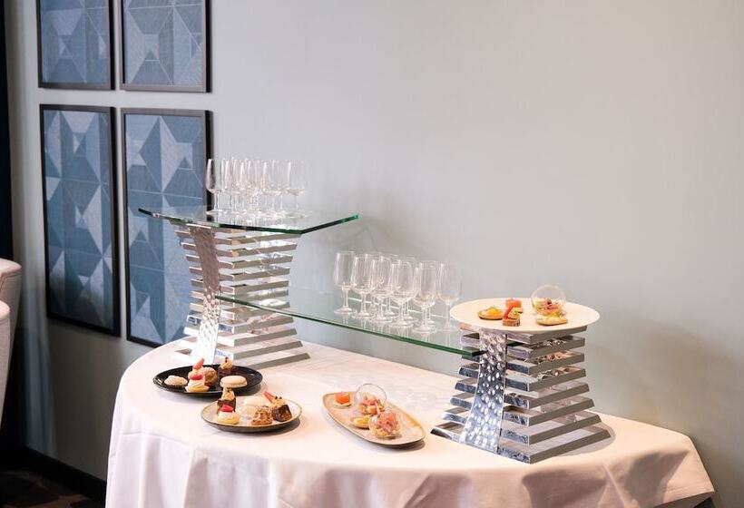 בית מלון כפרי Thalazur Royan   Hôtel & Spa