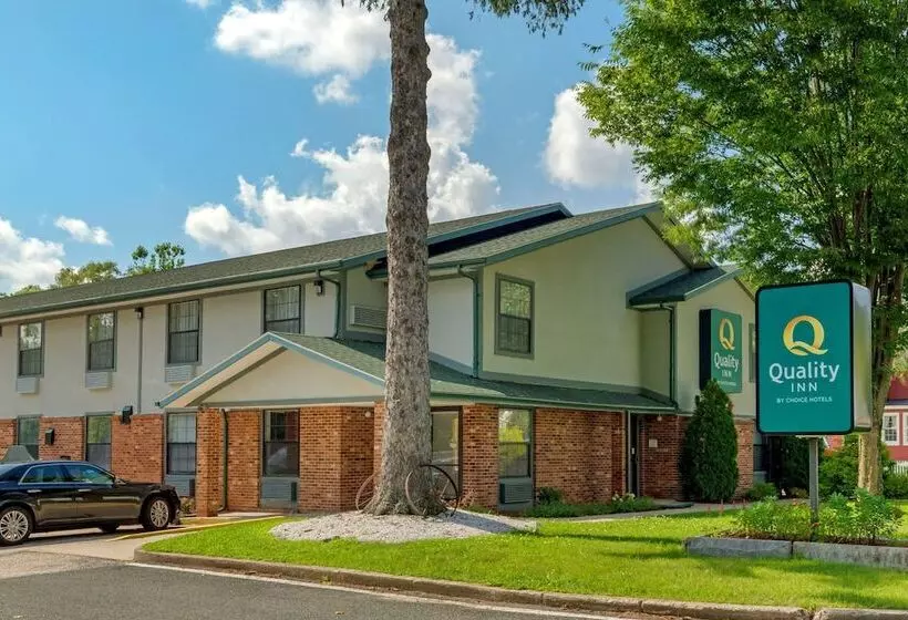 汽车旅馆 Quality Inn