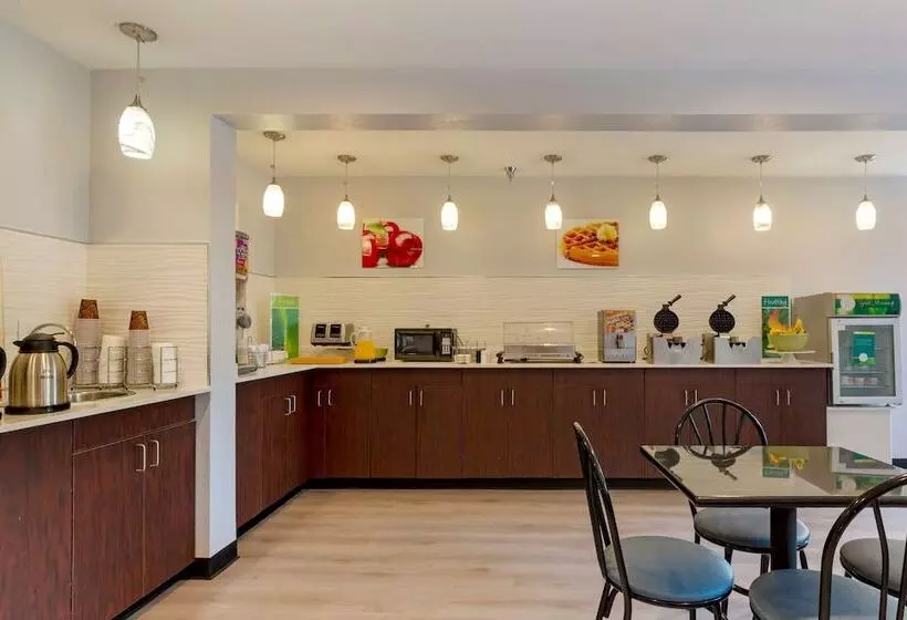 汽车旅馆 Quality Inn