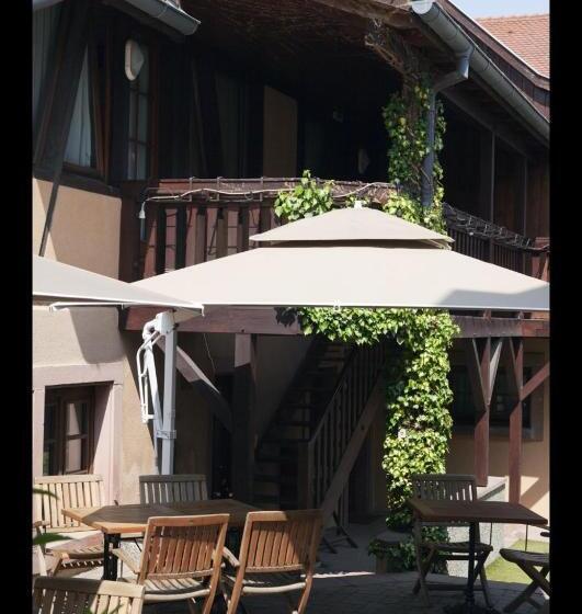 ホテル The Originals Boutique, Hôtel La Ferme Du Pape, Eguisheim