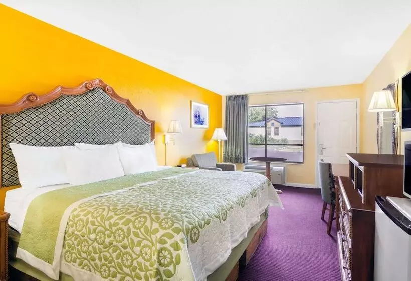 ホテル Days Inn By Wyndham Jacksonville