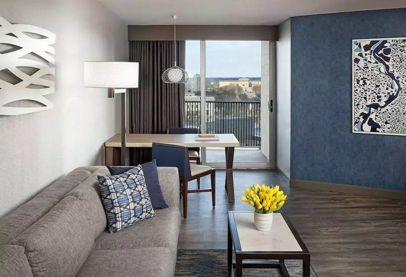 호텔 Embassy Suites Philadelphia Center City