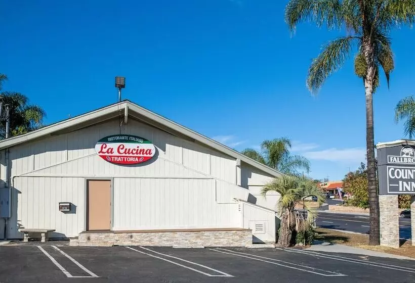 酒店 Fallbrook Country Inn