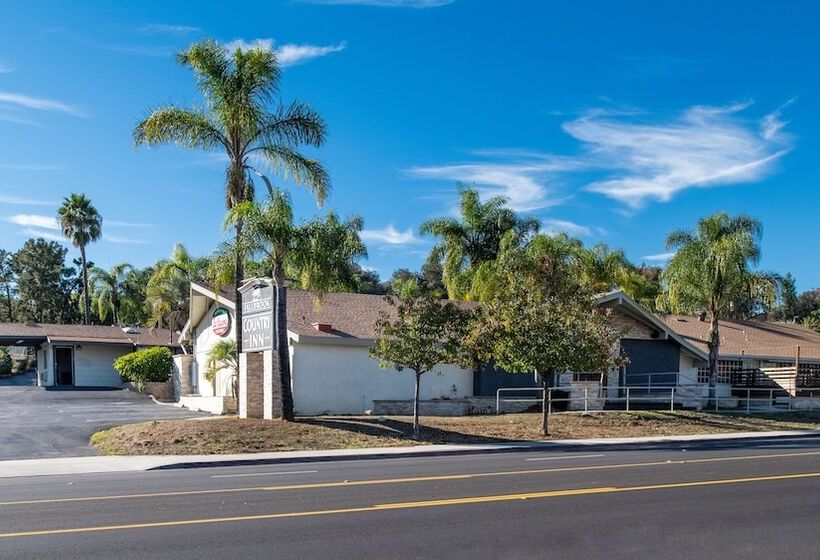 ホテル Fallbrook Country Inn
