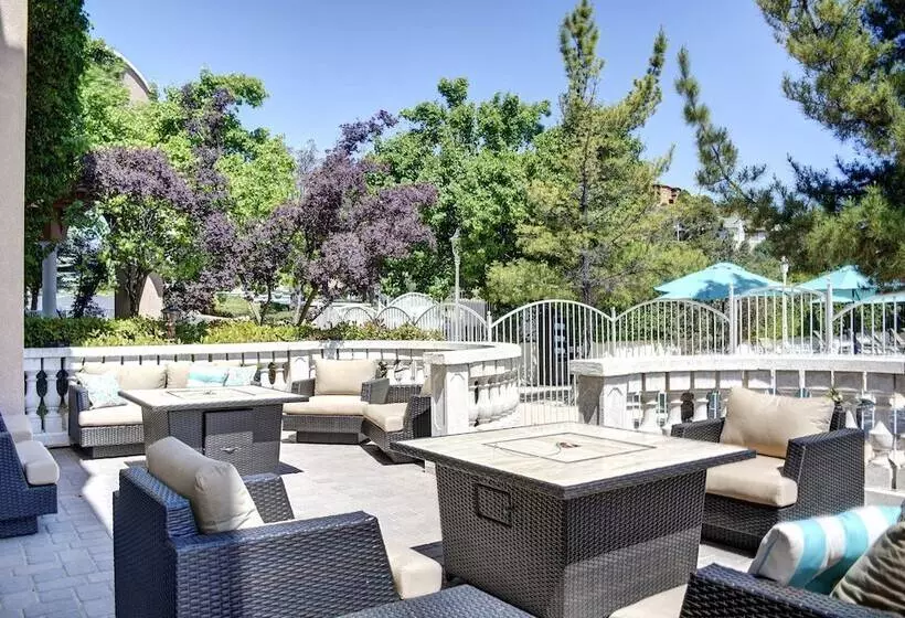 هتل Forest Villas