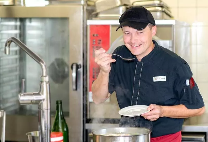 Отель Landgasthof Kreuz   Wohlfühlgarantie Auf Dem Weg In Die Ferien