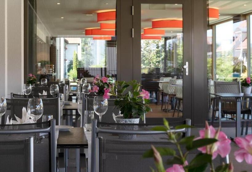 هتل Landgasthof Kreuz Wohlfühlgarantie Auf Dem Weg In Die Ferien