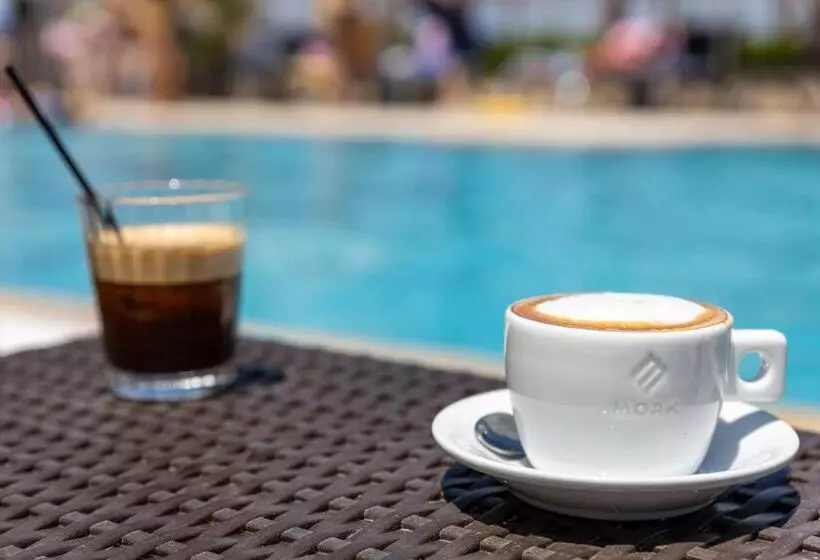 فندق Santa Beach