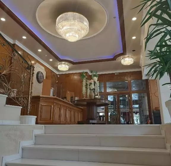 فندق Santa Beach