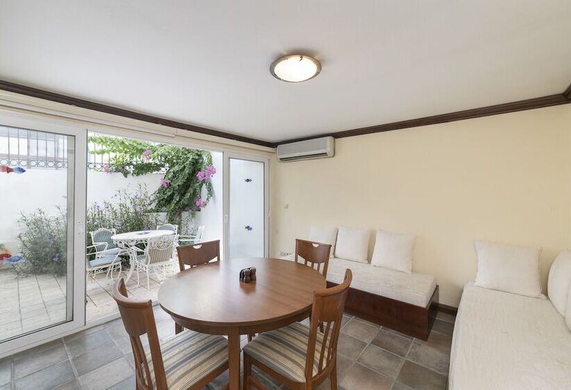 Hotel Seckin Konaklar