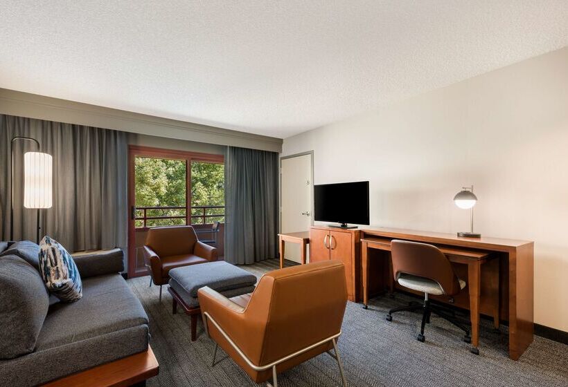 בית מלון כפרי Sonesta Select San Jose Airport