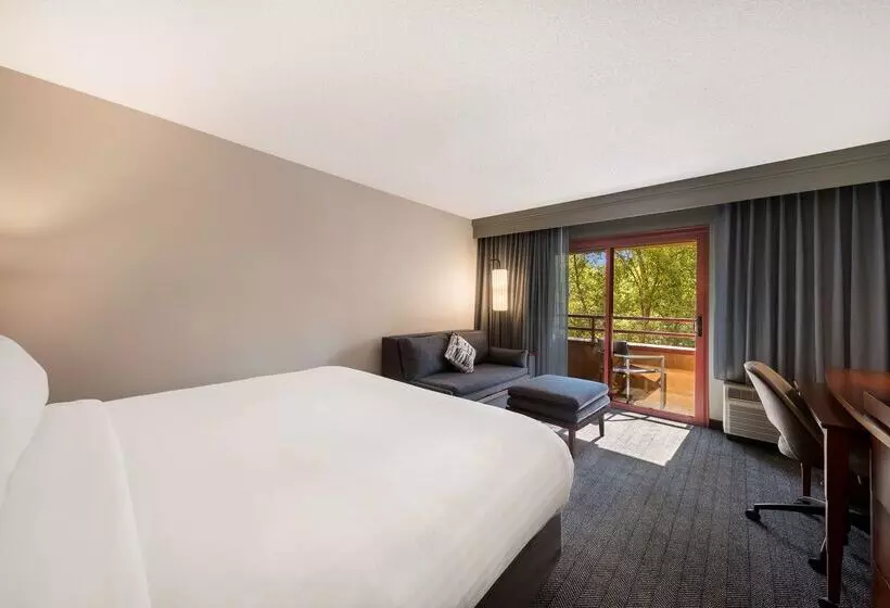 호텔 Sonesta Select San Jose Airport