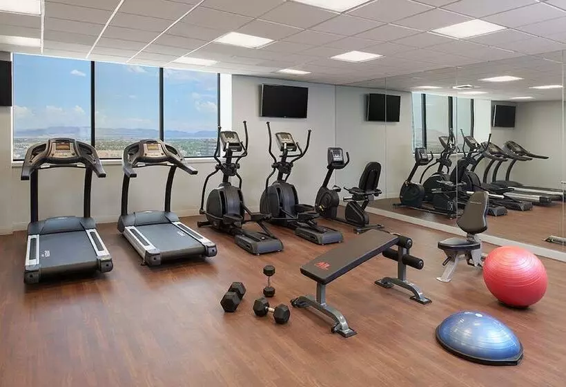 Отель The D Las Vegas