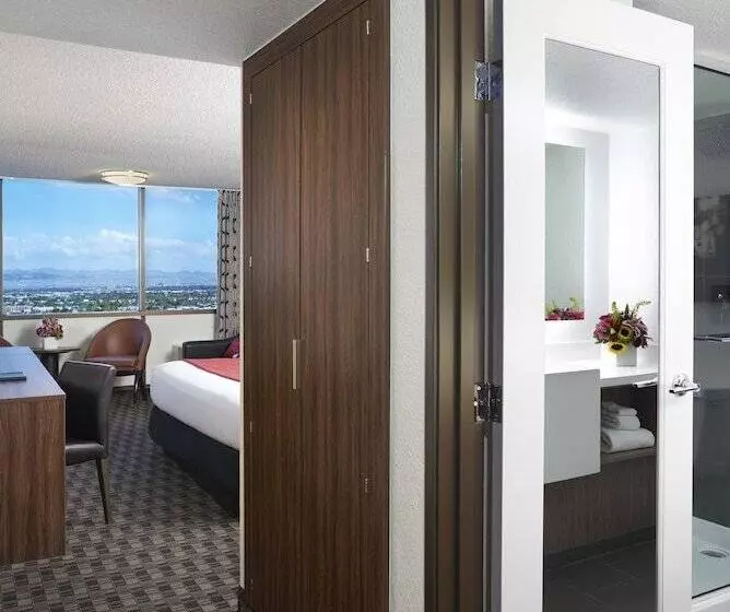 Отель The D Las Vegas