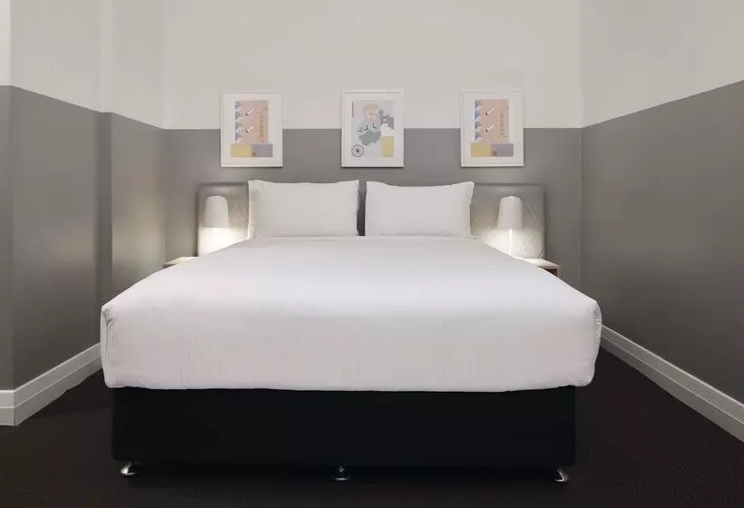 ホテル The Ultimo