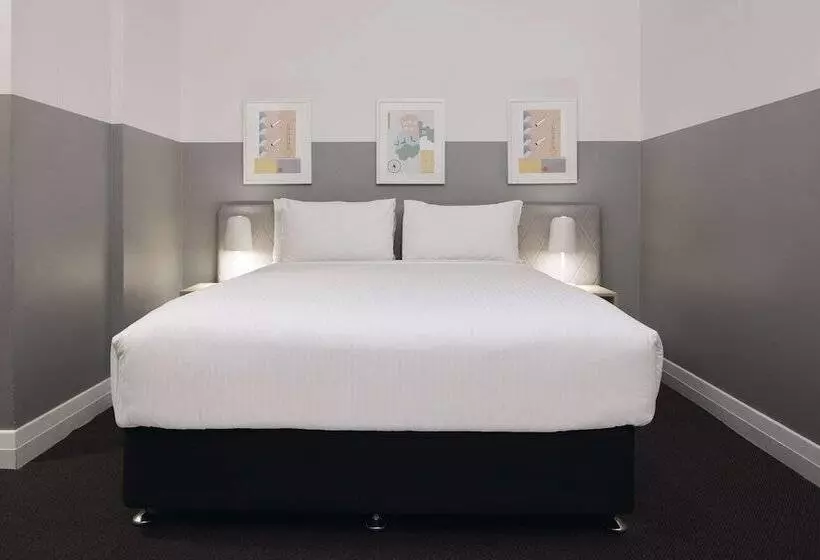 ホテル The Ultimo