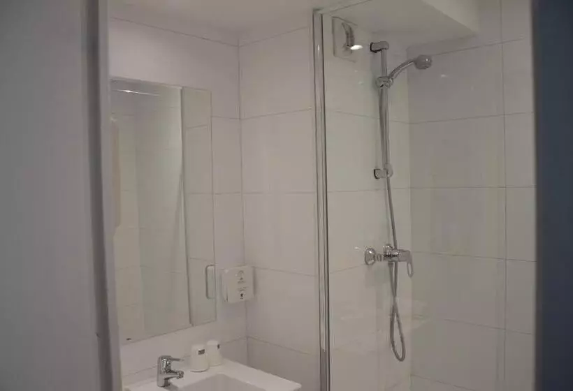 فندق Adonis Cannes Hôtel Thomas