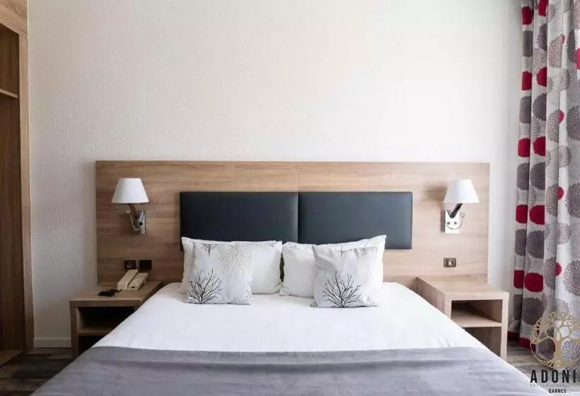 فندق Adonis Cannes Hôtel Thomas