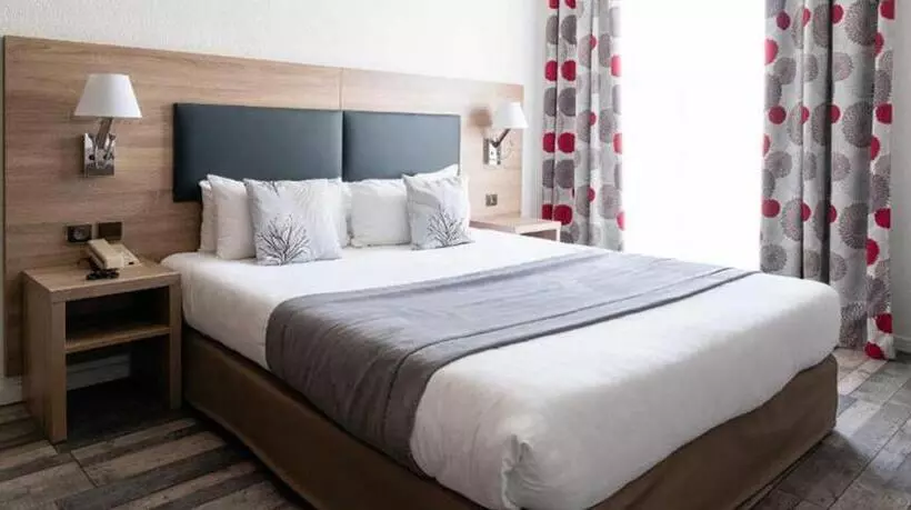 فندق Adonis Cannes Hôtel Thomas