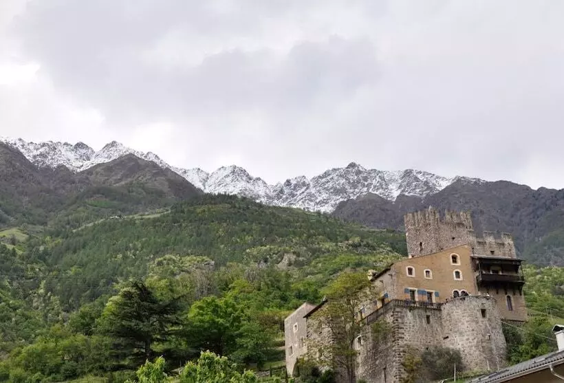 Отель Weingarten