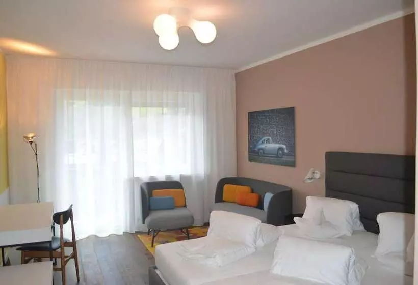 Отель Weingarten