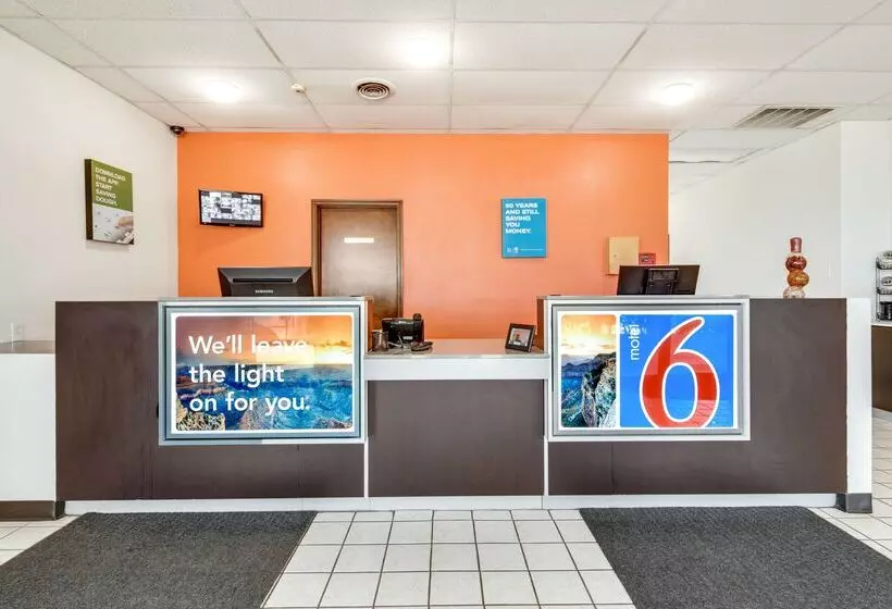 Motel 6longview, Tx  North