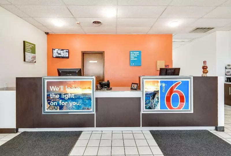 Motel 6longview, Tx  North